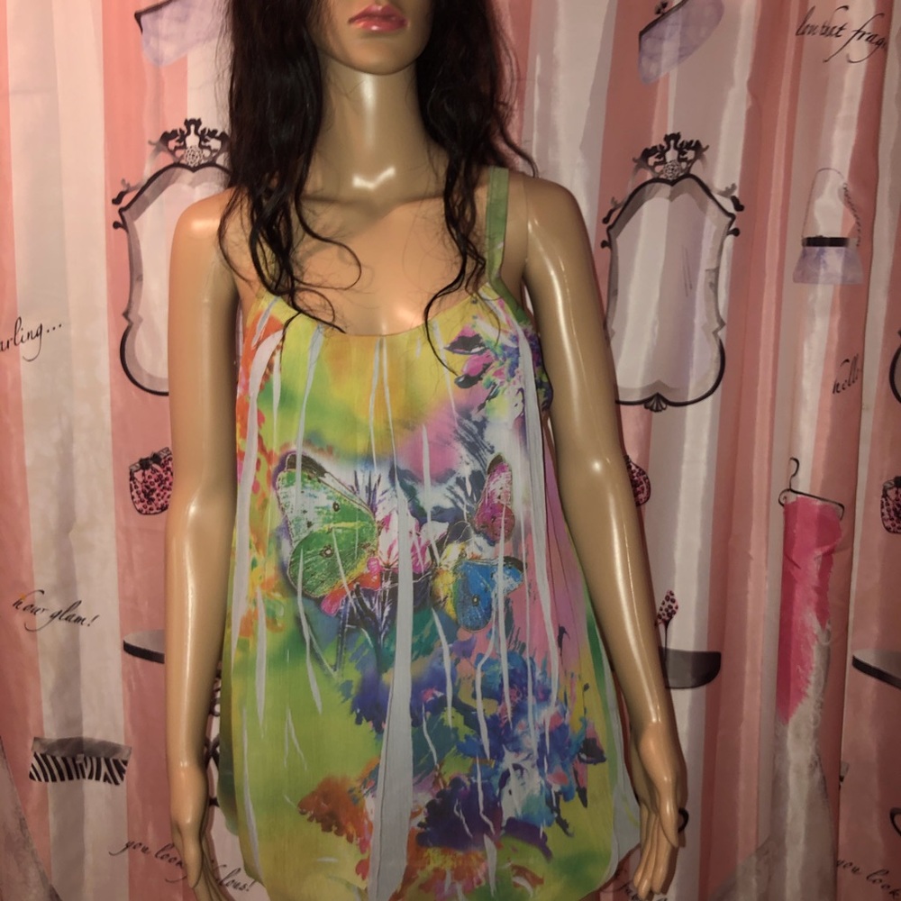 Colorful Sleeveless Top Size Large 🛍